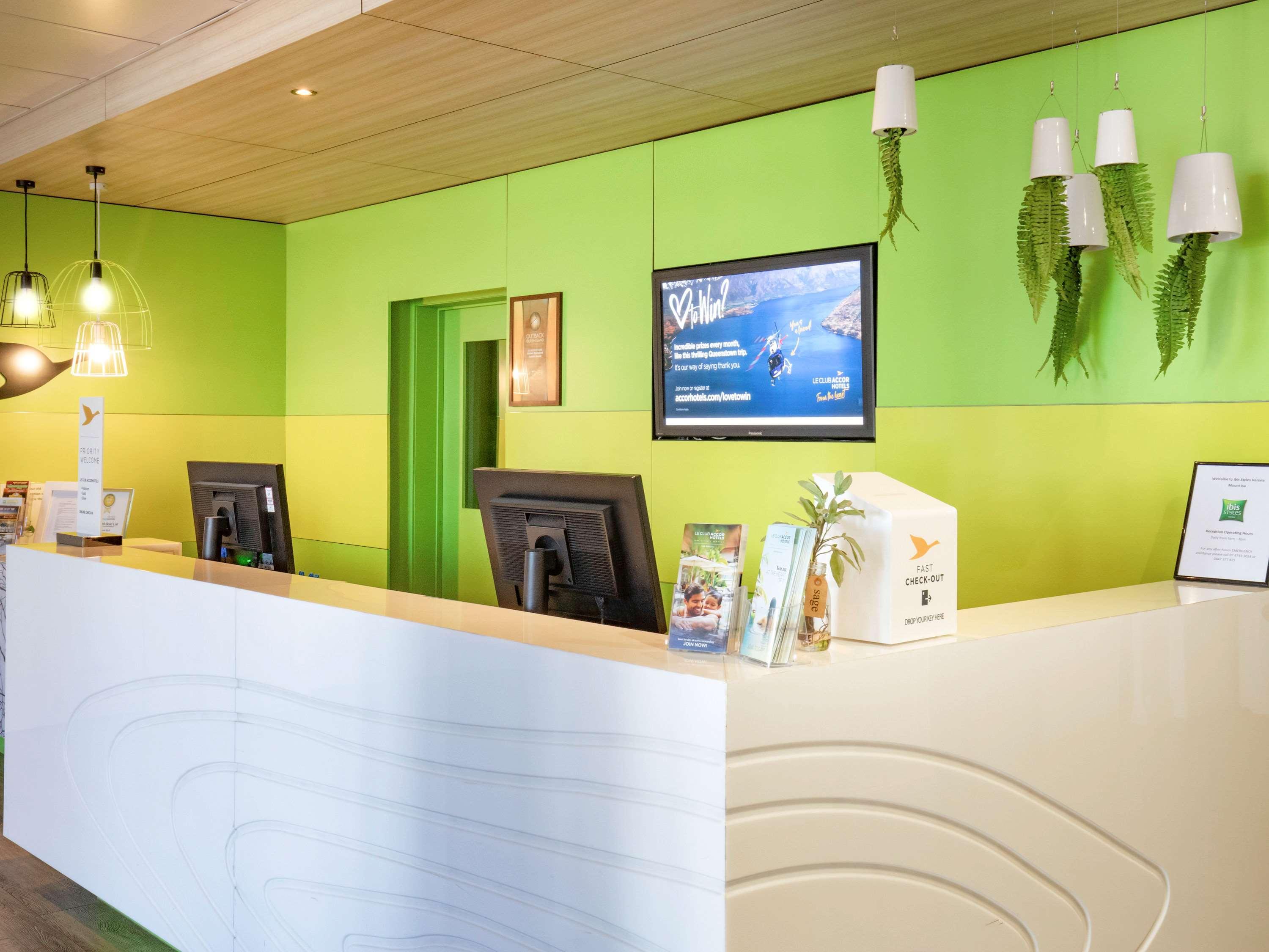 Ibis Styles Mt Isa Verona Mount Isa Bagian luar foto