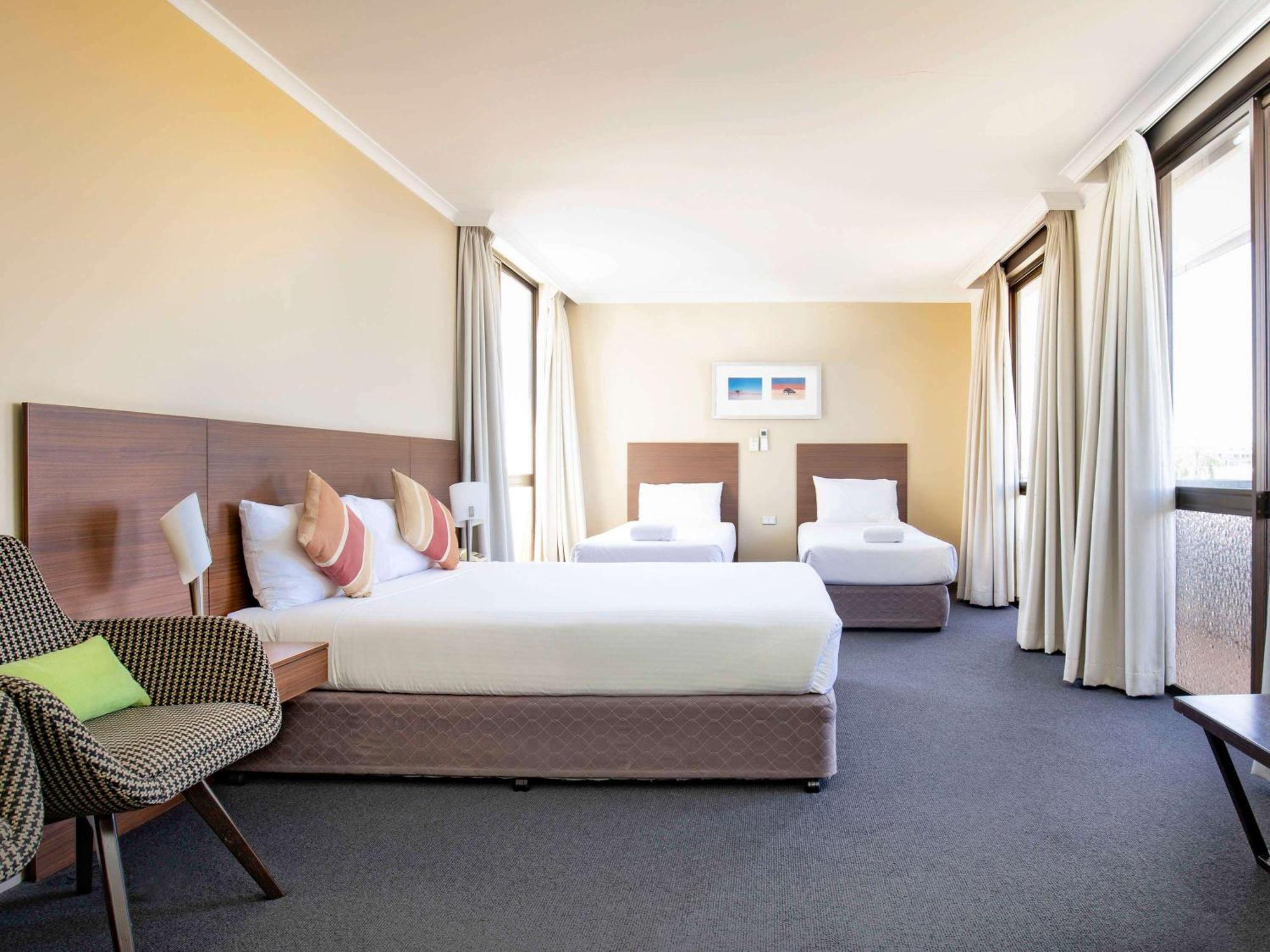 Ibis Styles Mt Isa Verona Mount Isa Bagian luar foto